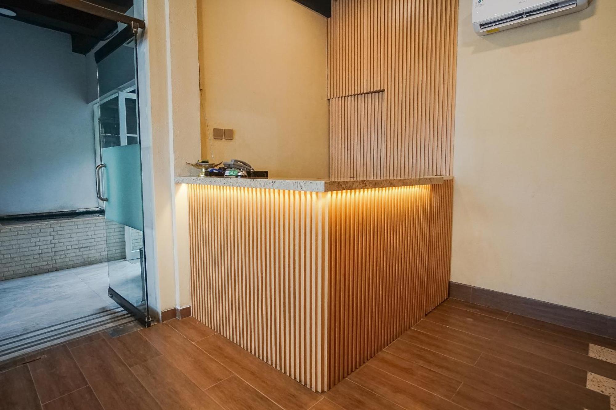 Hotel Dee Mansion Denpasar Zewnętrze zdjęcie